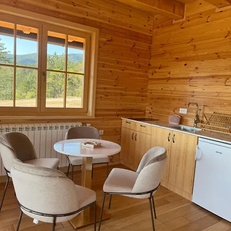 Apartman Gorske - Ljubav, Vera I Nada *